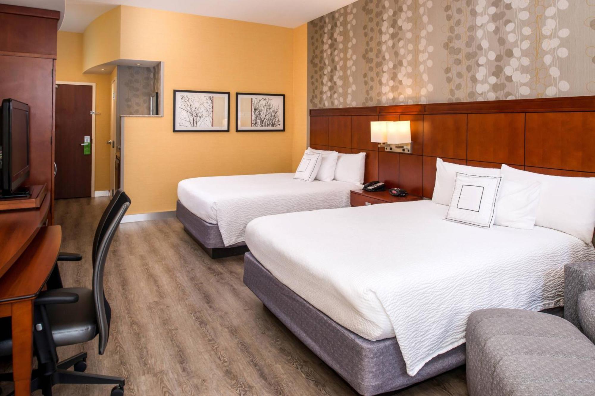Courtyard By Marriott Victorville Hesperia Exterior foto