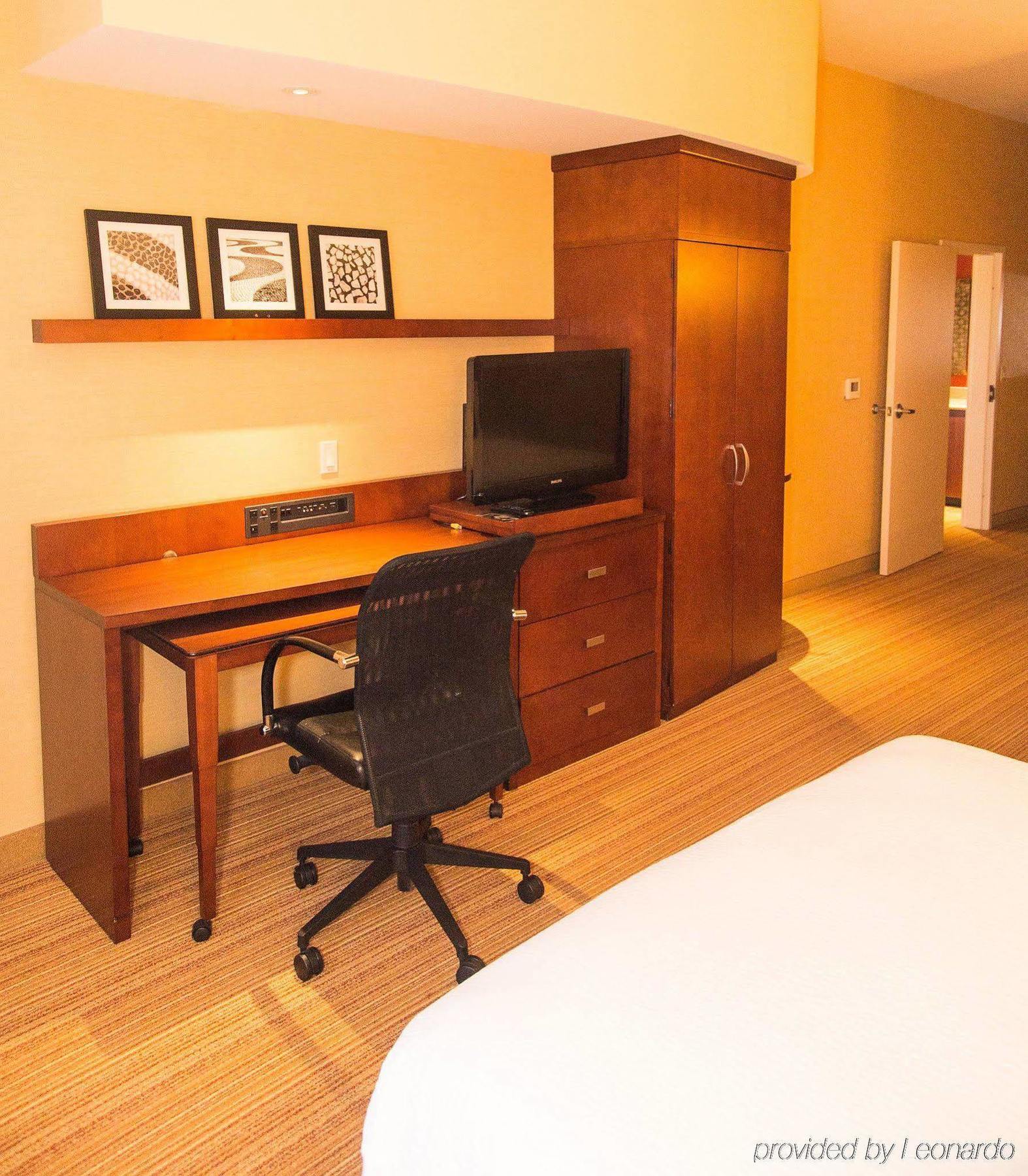 Courtyard By Marriott Victorville Hesperia Exterior foto